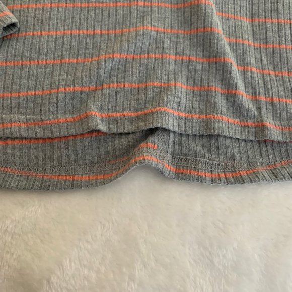 Two Sweaters - Rachel Rachel Roy and Jessica Simpson Gray Sweaters Size M - Picture 10 of 16